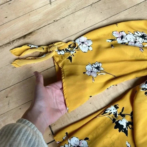 Sienna Sky Yellow Blouse with Flowers | Off the Shoulder Blouse | Floral | - Picture 6 of 8